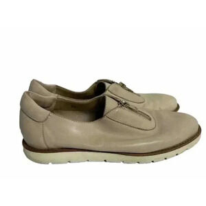 VANELI Sport Shoes Womens Slip On Sneakers Beige Leather US 8